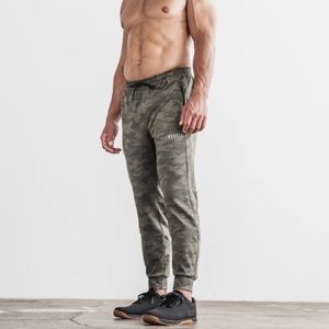 Nobull Green Camo Joggers Size XL